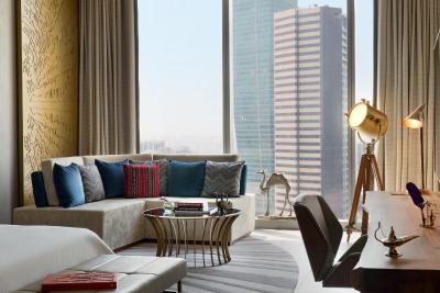 رنسانس داون تاون هتل دوبی