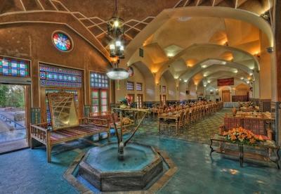 هتل باغ مشیر الممالک