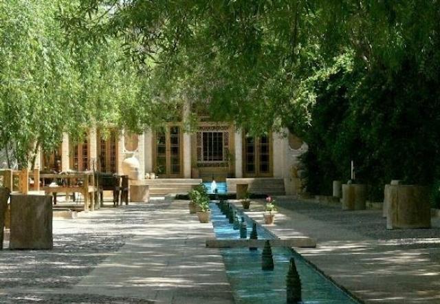 هتل باغ مشیر الممالک