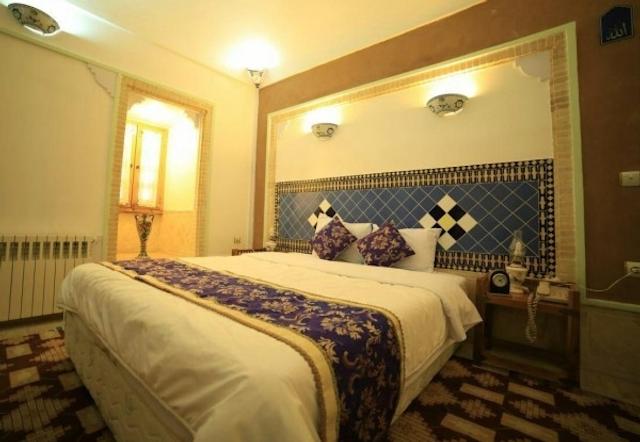 هتل باغ مشیر الممالک