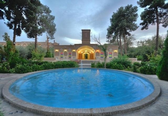 هتل باغ مشیر الممالک