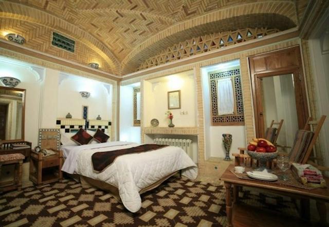 هتل باغ مشیر الممالک