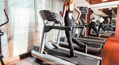 هتل آپارتمان فلورا کریک دلوکس