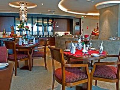 هتل آپارتمان فلورا کریک دلوکس