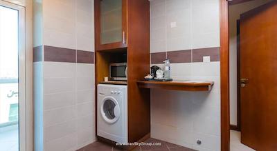 هتل آپارتمان فلورا کریک دلوکس