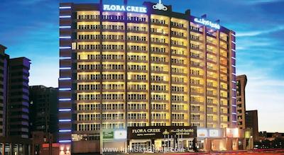 هتل آپارتمان فلورا کریک دلوکس