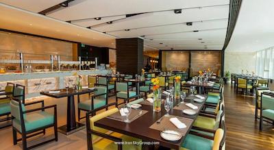 هتل آپارتمان فلورا کریک دلوکس