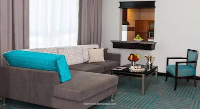 هتل آپارتمان فلورا کریک دلوکس