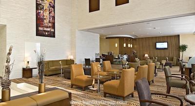 هتل آپارتمان فلورا کریک دلوکس