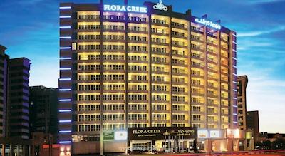 هتل آپارتمان فلورا کریک دلوکس