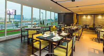 هتل آپارتمان فلورا کریک دلوکس