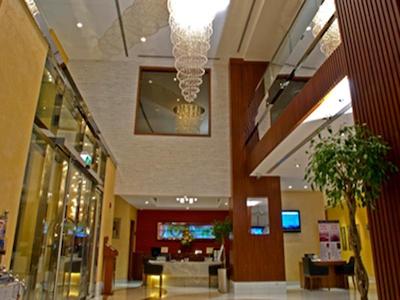 هتل آپارتمان فلورا کریک دلوکس