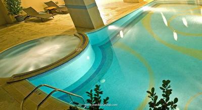 هتل آپارتمان فلورا کریک دلوکس