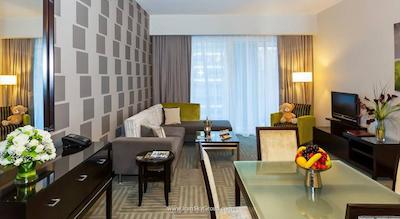 هتل آپارتمان فلورا کریک دلوکس