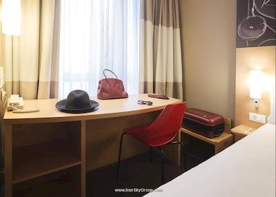 هتل آیبیس ایروان سنتر