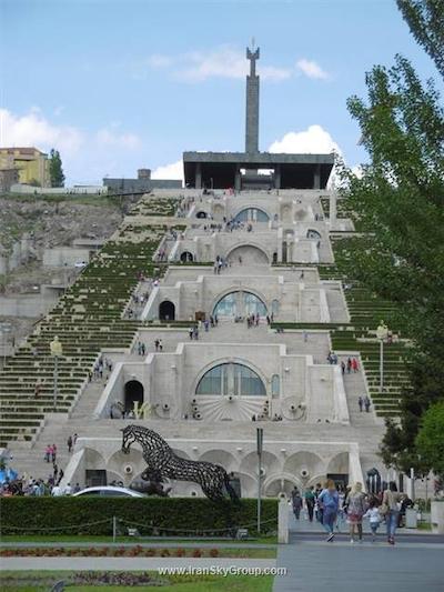 هتل آیبیس ایروان سنتر