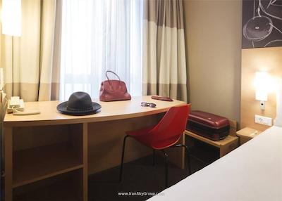 هتل آیبیس ایروان سنتر