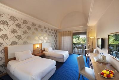 گلدن تولیپ الجزیره هتل اند ریزورت