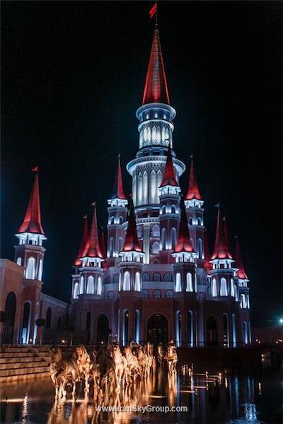 لندآف لجند کینگدام هتل