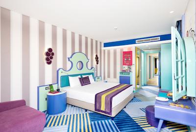 لندآف لجند کینگدام هتل