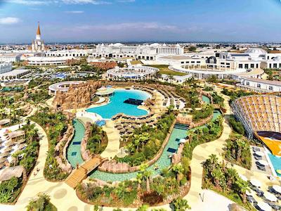 لندآف لجند کینگدام هتل