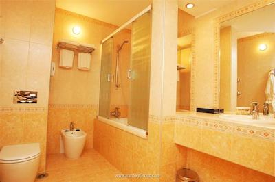 کاسماس کلاب هتل