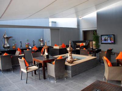 منا اپارت هتل البرشاء