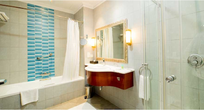 گرند اکسلسیور هتل البرشاء