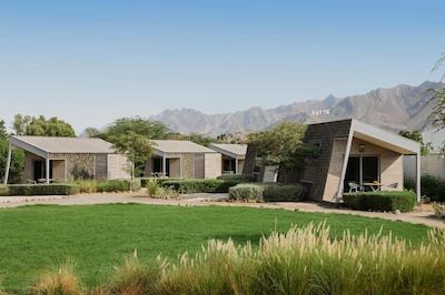 جا هاتا فورت هتل