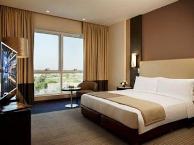 هیلی ریحان بای رتانا