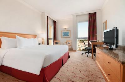 هیلتون ابوظبی