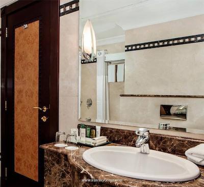 هیلتون شارجه