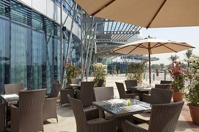 هالیدی این ابوظبی