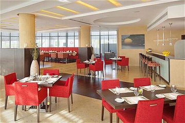 هالیدی این ابوظبی