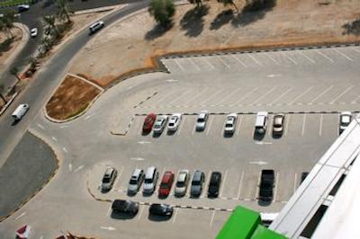 هالیدی این ابوظبی