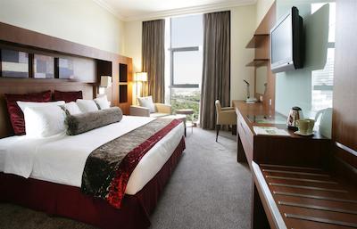 هالیدی این ابوظبی