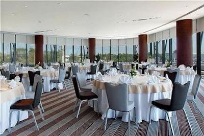 هالیدی این ابوظبی