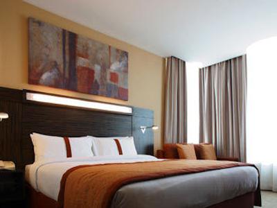 هالیدی این اکسپرس دبی-جمیرا