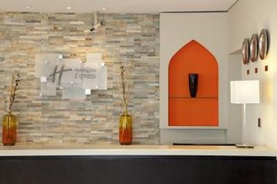 هالیدی این اکسپرس دبی-جمیرا