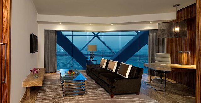 حیات کپیتال گیت، ابوظبی
