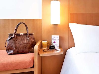 آیبیس ابوظبی گیت هتل