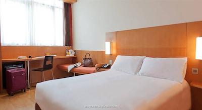 آیبیس ابوظبی گیت هتل