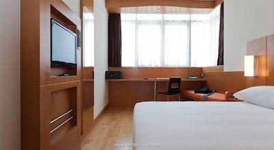 آیبیس ابوظبی گیت هتل