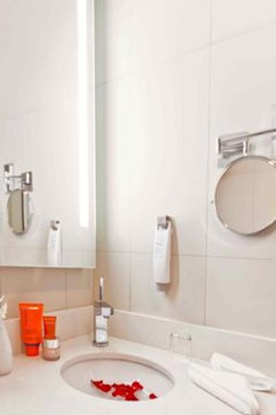 آیبیس ابوظبی گیت هتل