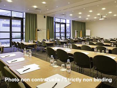 آیبیس ابوظبی گیت هتل