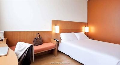 آیبیس ابوظبی گیت هتل