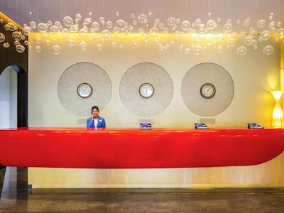 آیبیس مال اونیو دوبی