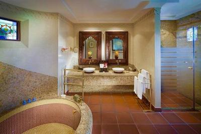 جمیرا بیچ هتل-بیت البهار