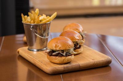 کریک ساید هتل دبی ان اکور