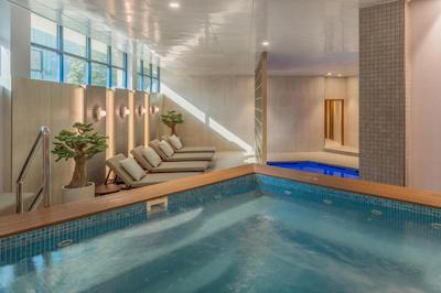 کریک ساید هتل دبی ان اکور